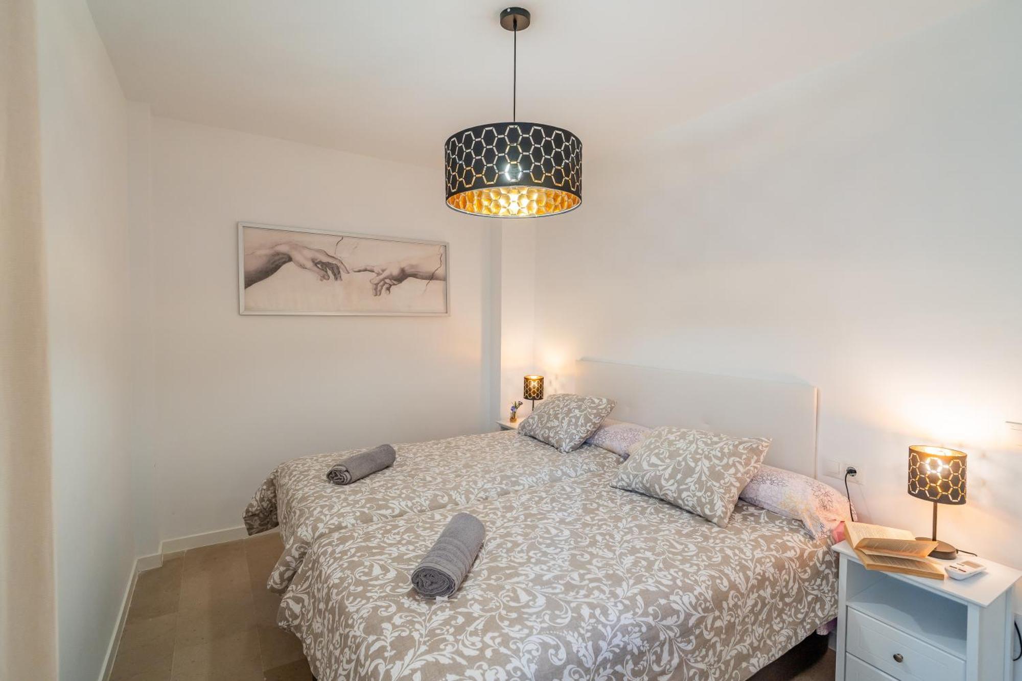 Casa Playa Guadalmar, Beautiful Apartment In Front Of The Sea, Wifi, Ac, Smart Tv, Private Parking Malaga Bagian luar foto